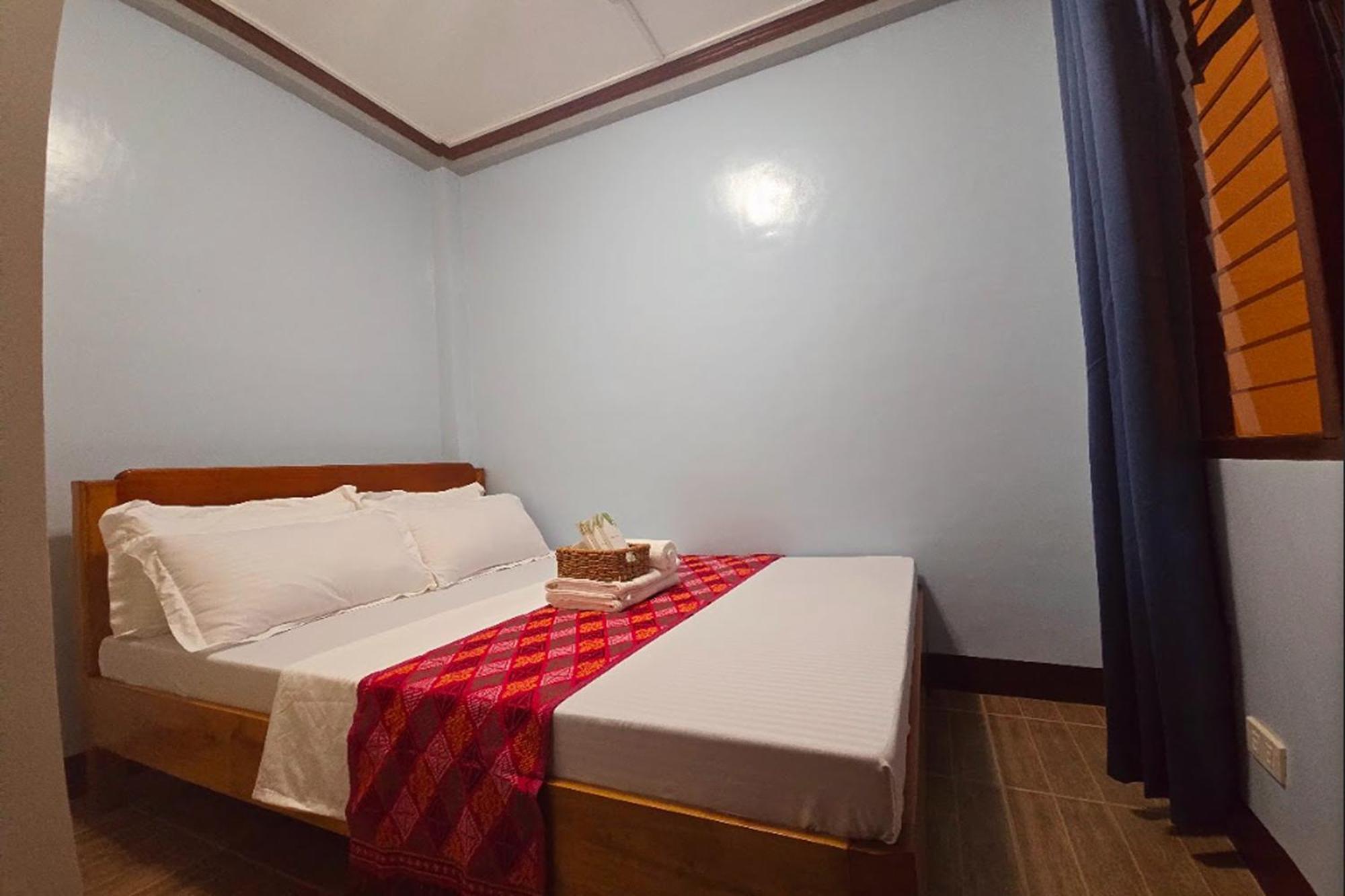 Nober Pension House City Center Puerto Princesa Exterior foto