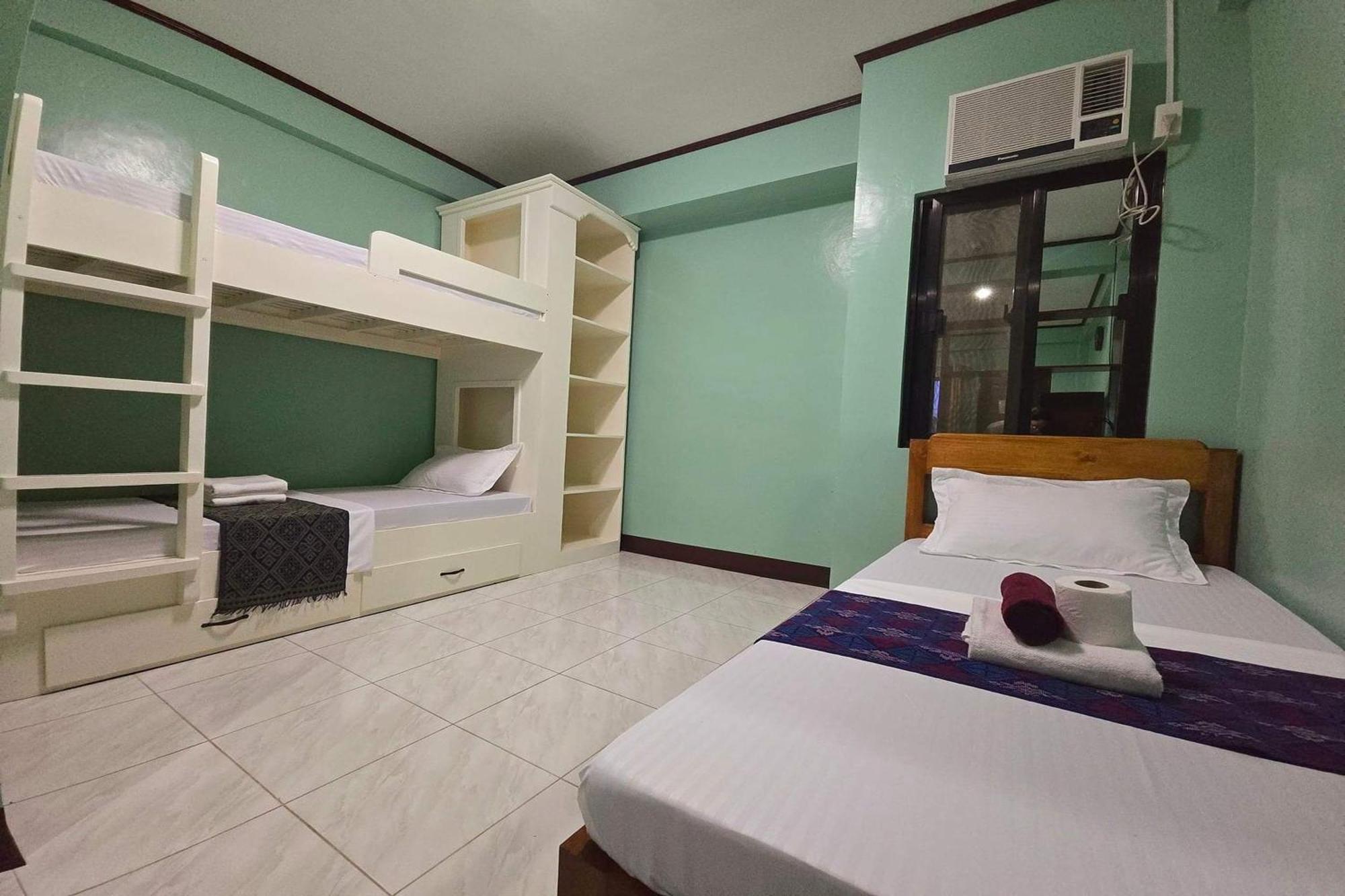 Nober Pension House City Center Puerto Princesa Exterior foto