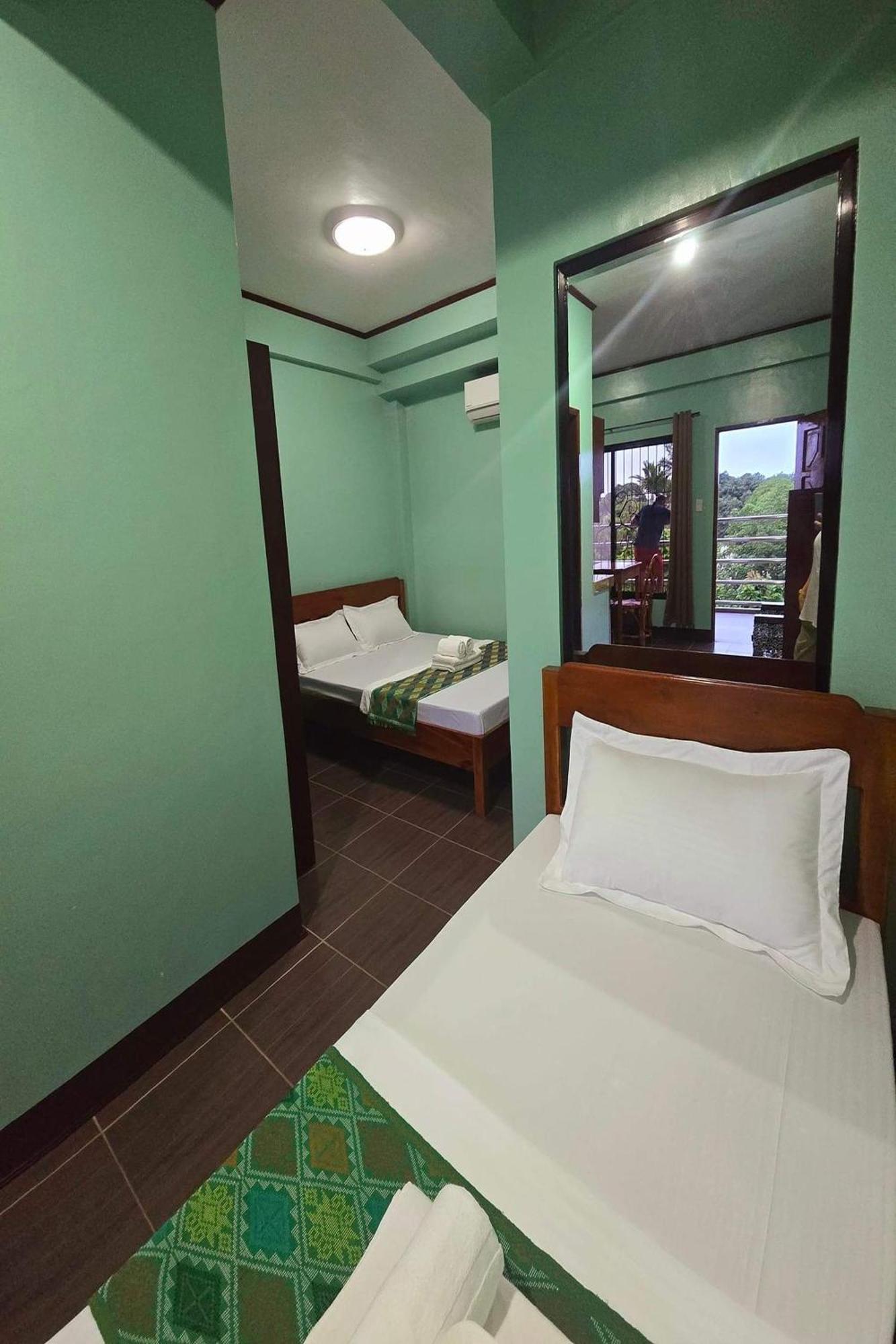 Nober Pension House City Center Puerto Princesa Exterior foto